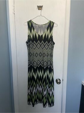 Sleeveless Green Print Midi Dress